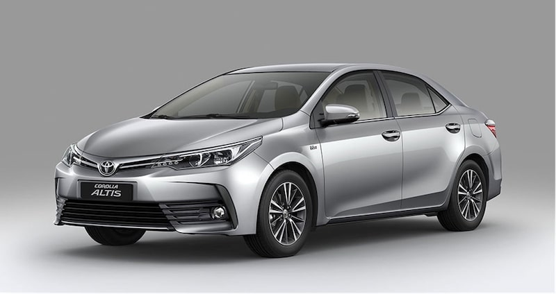 Đánh giá xe Toyota Altis 2017 – Bảng giá xe Toyota Altis 2017 