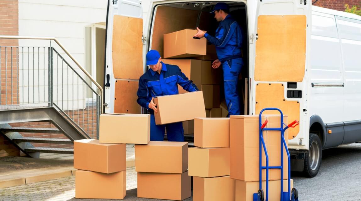 NÓNG” với hình ảnh vận chuyển hàng hóa cuối năm - LOGIVAN